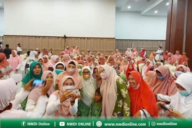 Ummi Rohmi Himbau Muslimat Untuk Aktif di Posyandu Keluarga